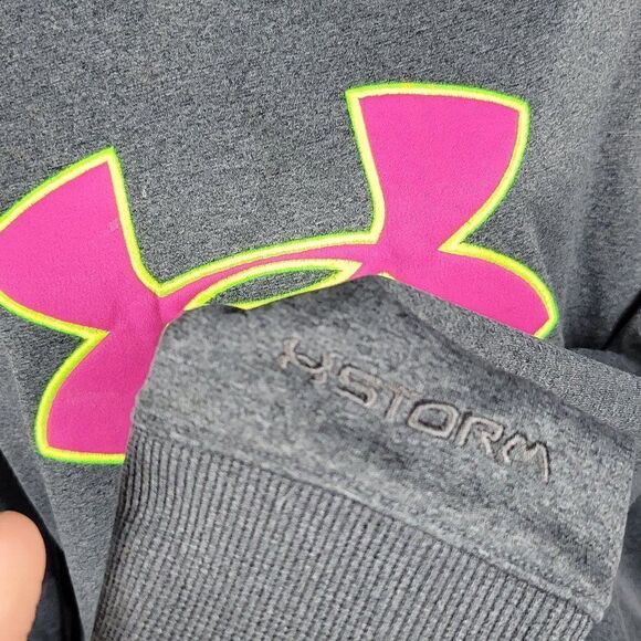 Under Armour Storm Multi-Color Semi Fitted Hoodie - Picture 4 of 6